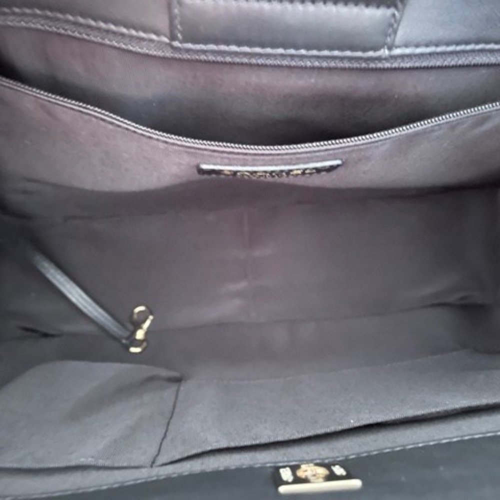 Chanel BNIB Large Tote - Picture 14 of 15